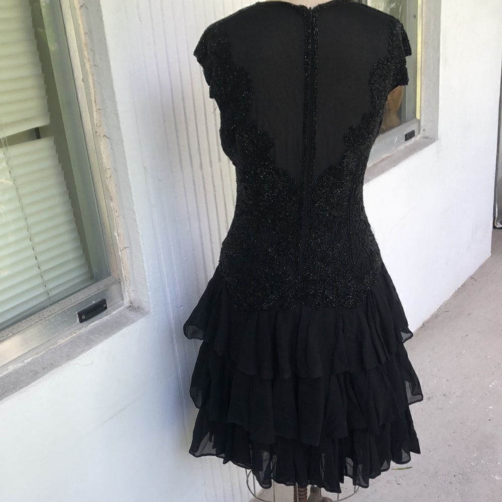 Tiki beaded dress - Picture 4 of 5